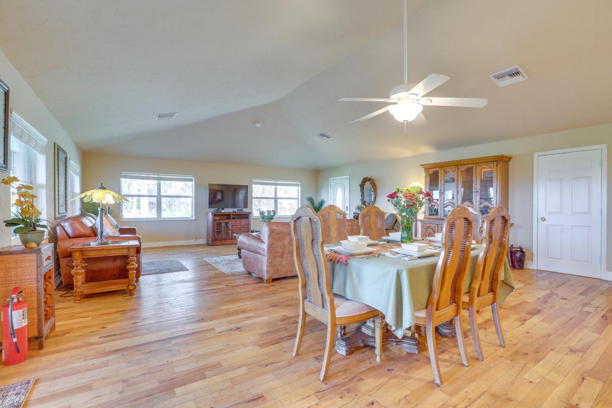 Lush Lorida Home On Lake Istokpoga Sebring Luaran gambar